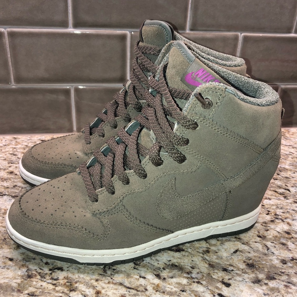 Nike Sky Hi Dunk